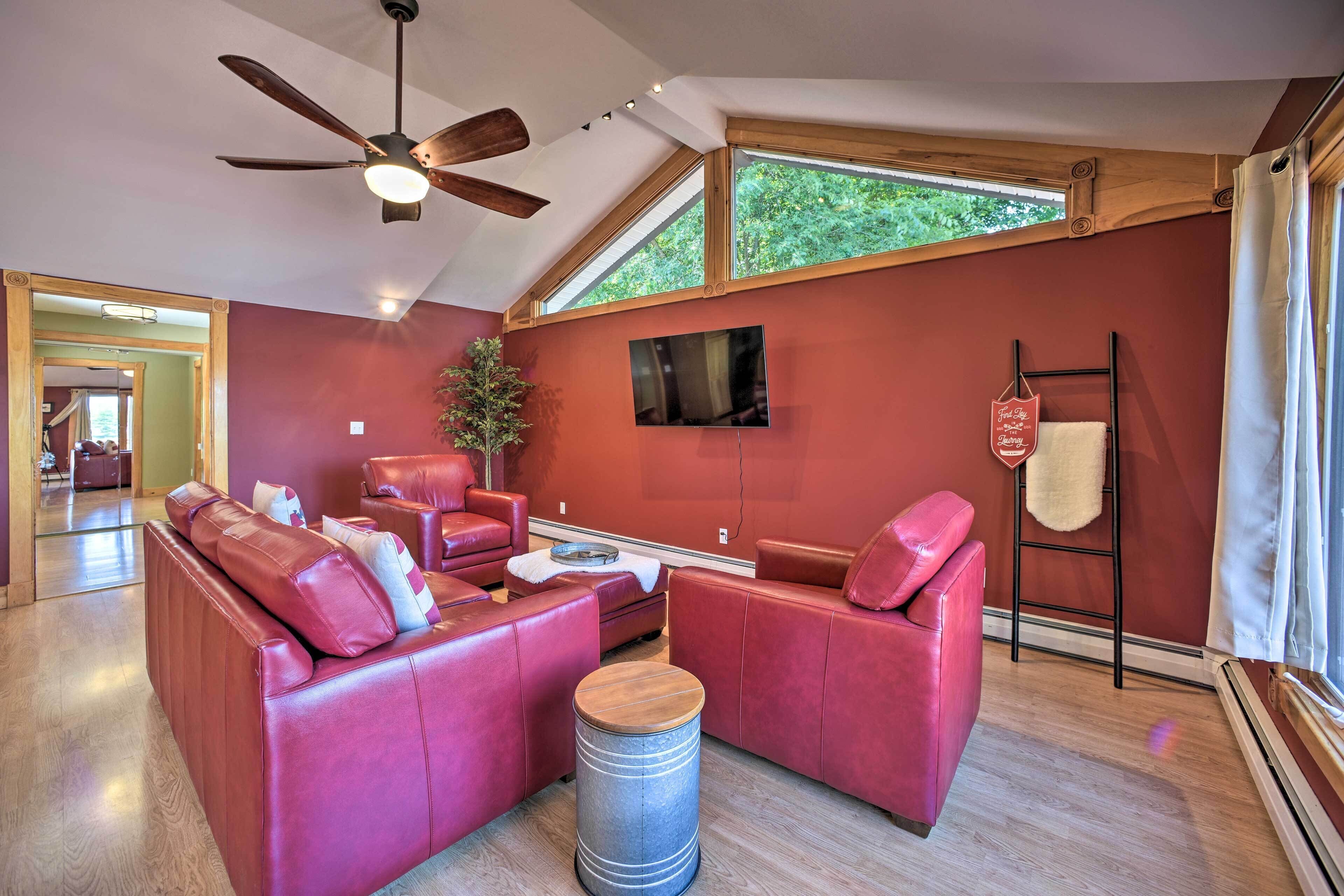 Spacious Wells Oasis w/ Decks on Little Lake!