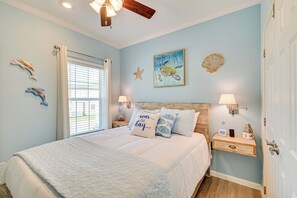 Interior - Resort Home ~ 1 Mi to Myrtle Beach Access! (Murrells Inlet)