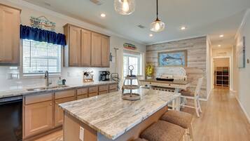 Rumah (4 Bedrooms) | Interior