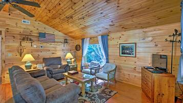 Rumah (2 Bedrooms) | Interior