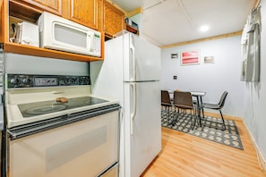 Rumah (2 Bedrooms) | Interior