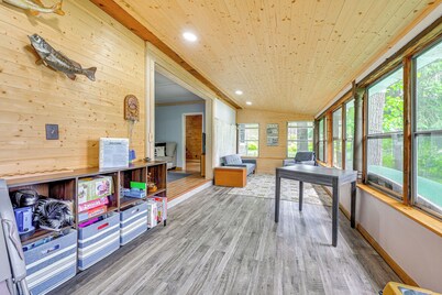 Lakefront Cabin w/ Fire Pit, Dock, & Boat Rental