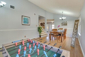 Interior - Austin Vacation Rental w/ Yard ~ 14 Mi to Downtown (Austin)
