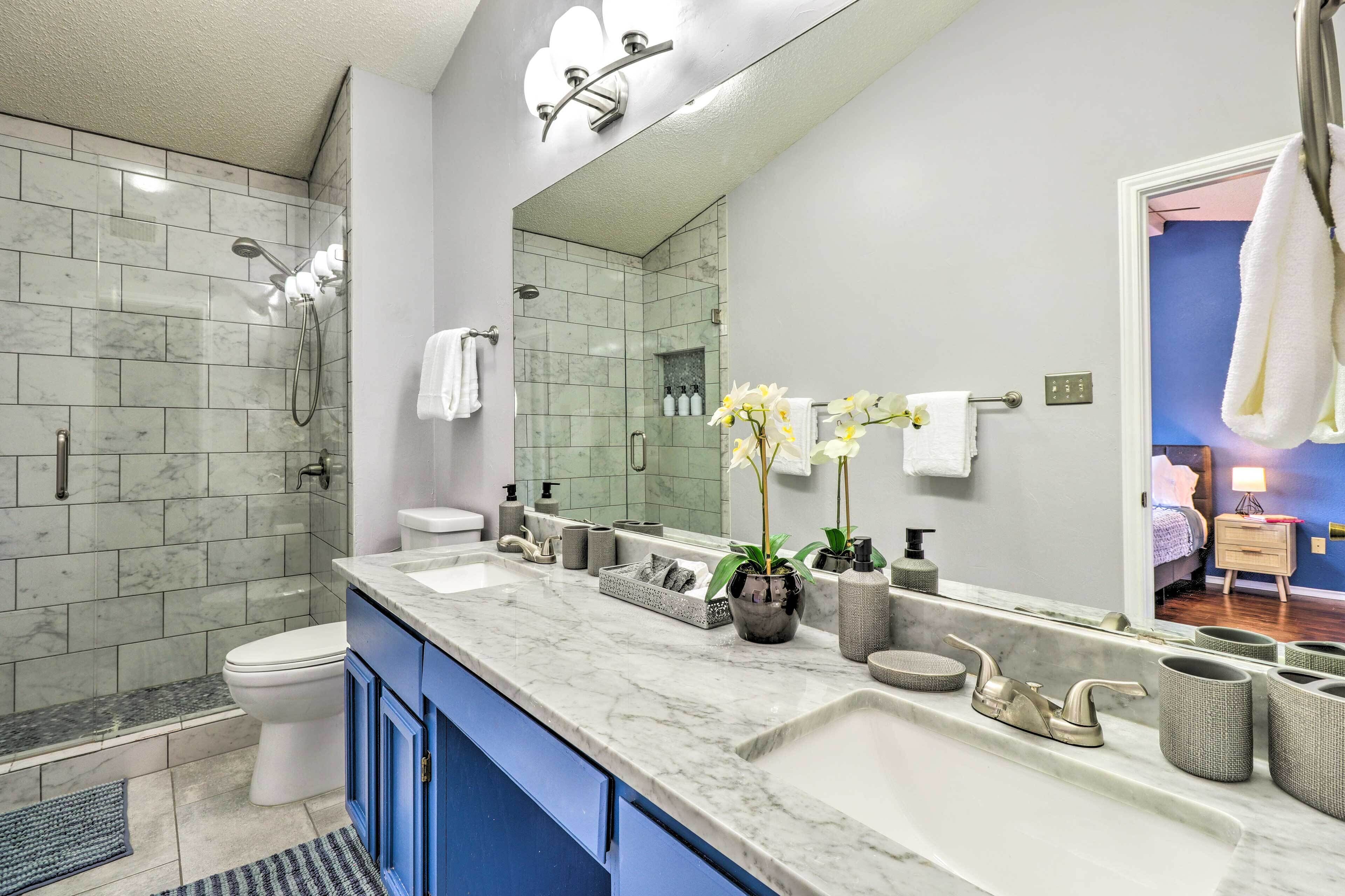 Cozy Austin Home w/ Yard: Near Downtown!