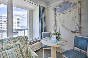 Apartment (1 Bedroom) | Interior