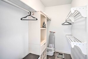 House (2 Bedrooms) | Interior - Durham Vacation Rental Near Duke University (Durham)