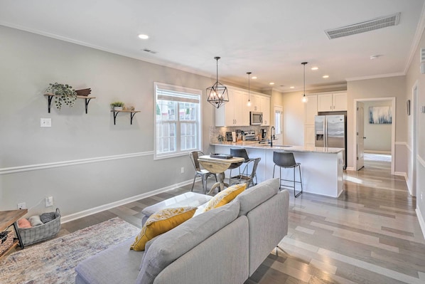 Interior - Durham Vacation Rental Near Duke University (Durham)