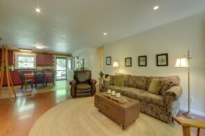 House (2 Bedrooms) | Bahagian dalam