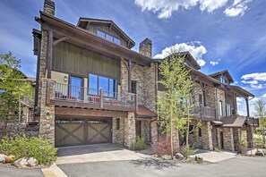 อพาร์ทเมนท์ (4 Bedrooms) | ภายใน