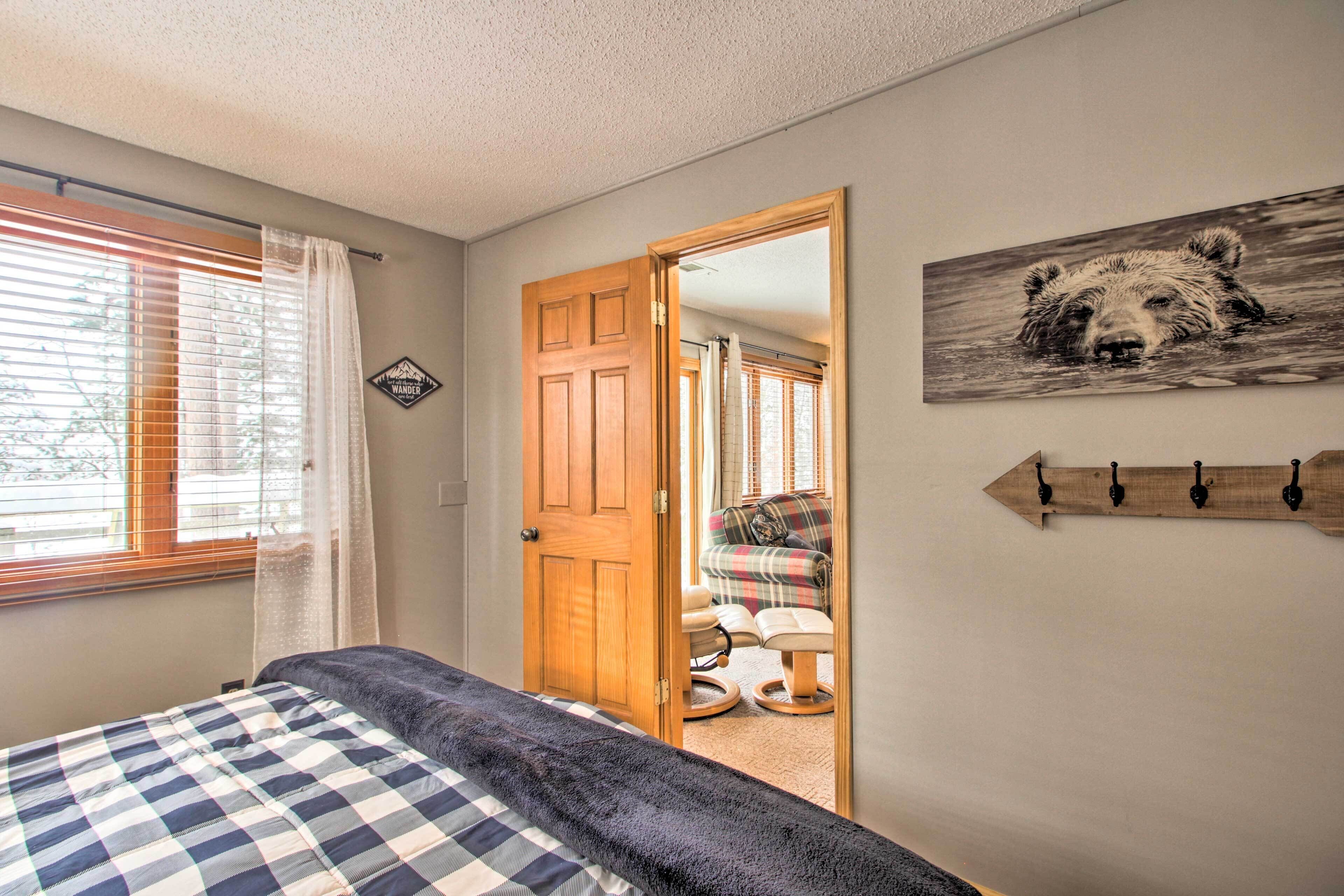 House (3 Bedrooms) | Interior