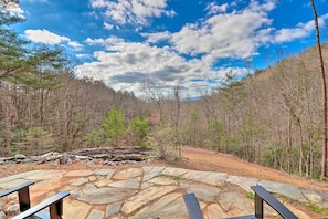 House (2 Bedrooms) | Interior - Expansive Murphy Retreat w/ Mountain Views! (Murphy)