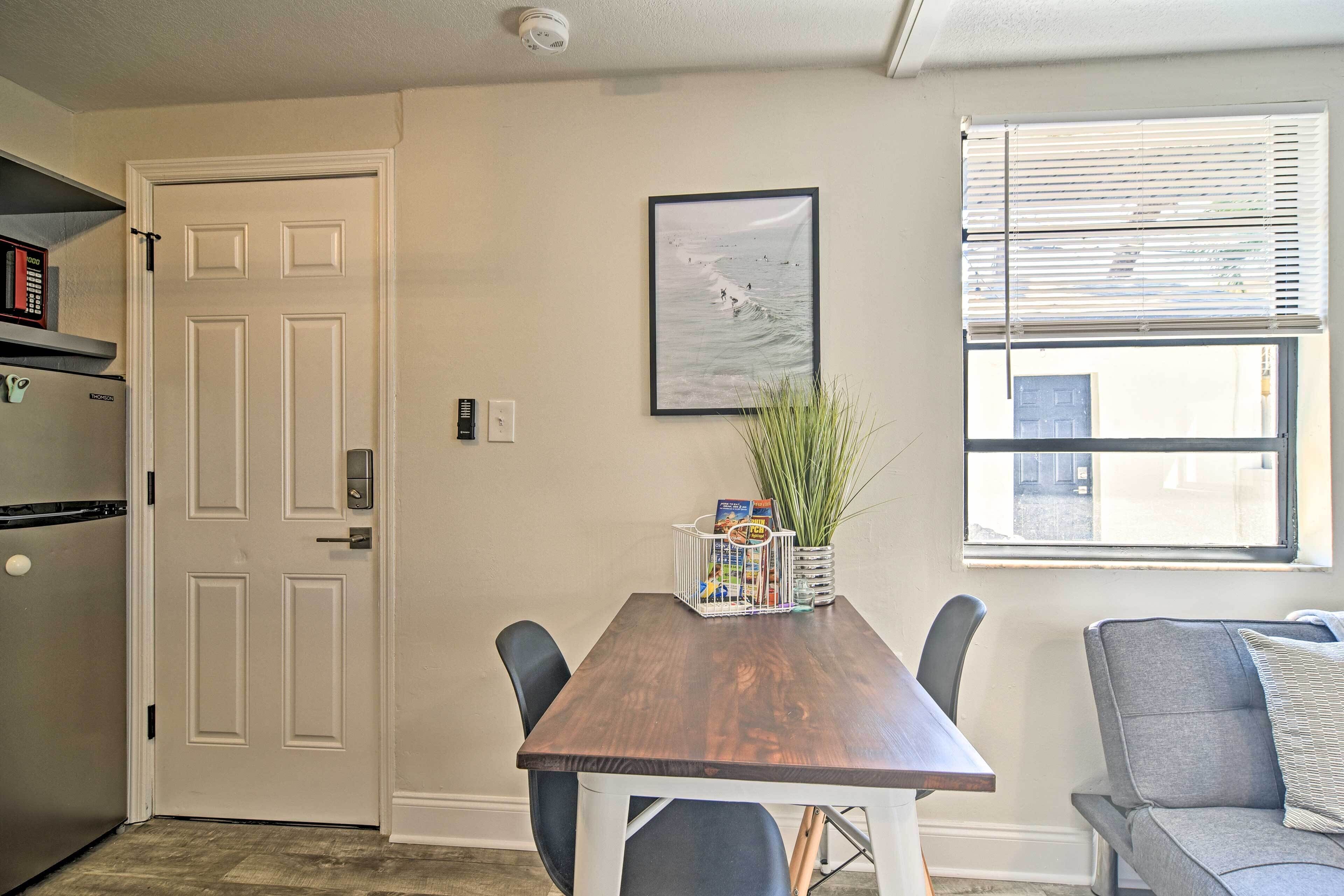 Apartment (0 Bedroom) | Interior