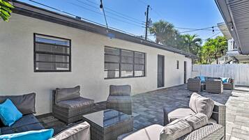 Apartment (0 Bedroom) | Interior