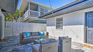 Apartment (0 Bedroom) | Interior