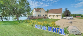 Peaceful Clinton Retreat w/ Lakefront Views!