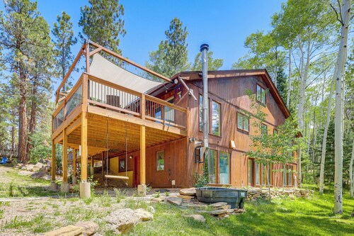 Home w/ Hot Tub: 5 Mi to Angel Fire Bike Park