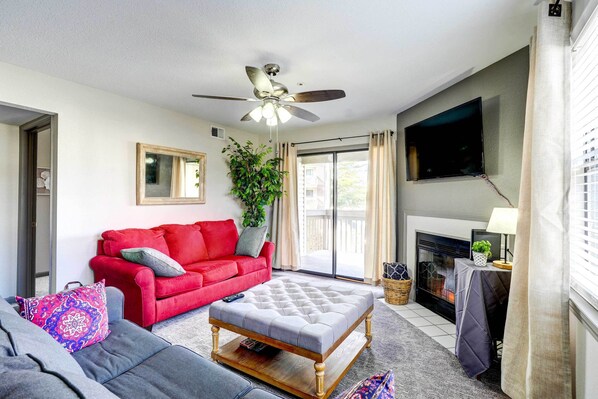 Apartment (2 Bedrooms) | Front of property