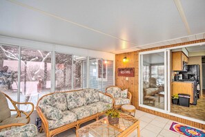 Interior - Cozy & Quiet Central City Farmhouse (Central City)