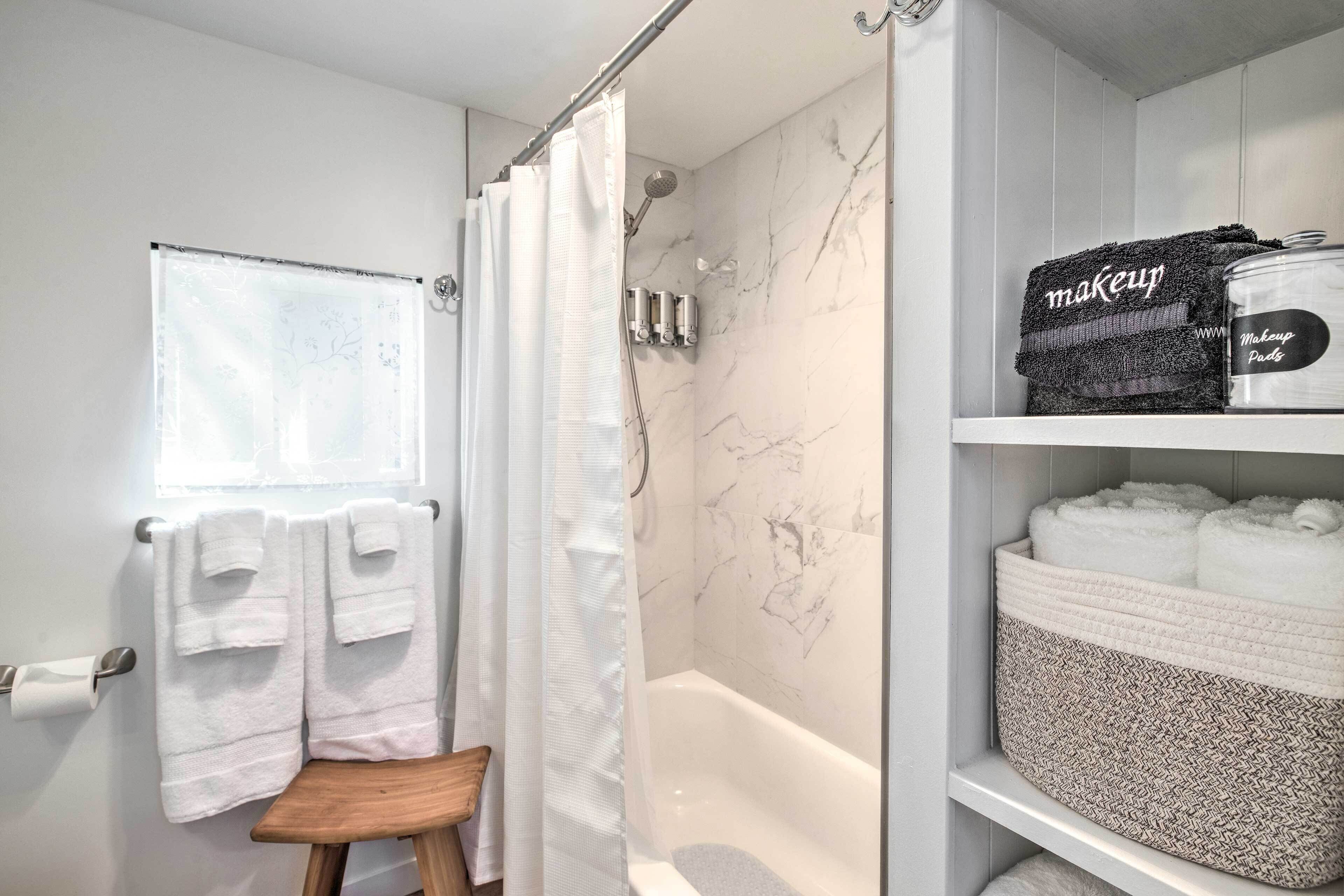 Cottage (2 Bedrooms) | Interior