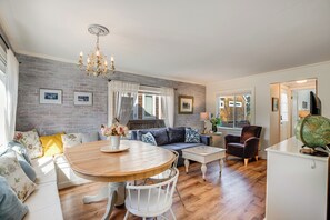 Stuga (2 Bedrooms) | Interiör