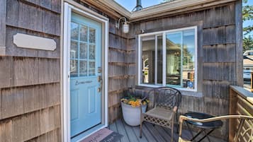 Cottage (2 Bedrooms) | Interior