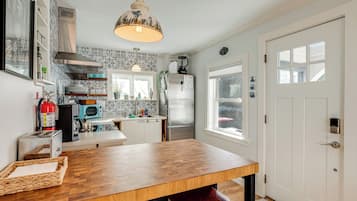 Cottage (2 Bedrooms) | Interior