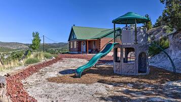 House (3 Bedrooms) | Front of property