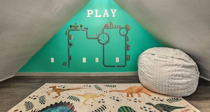 New! Central Family Retreat w/ Mtn Valley Views!