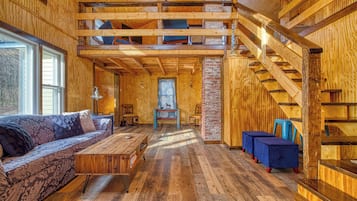 Cottage (3 Bedrooms) | Interior