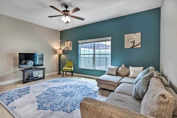 House (5 Bedrooms) | Interior - Grou-friendly Kissimmee Home: 7 Mi to Disney Parks (Kissimmee)