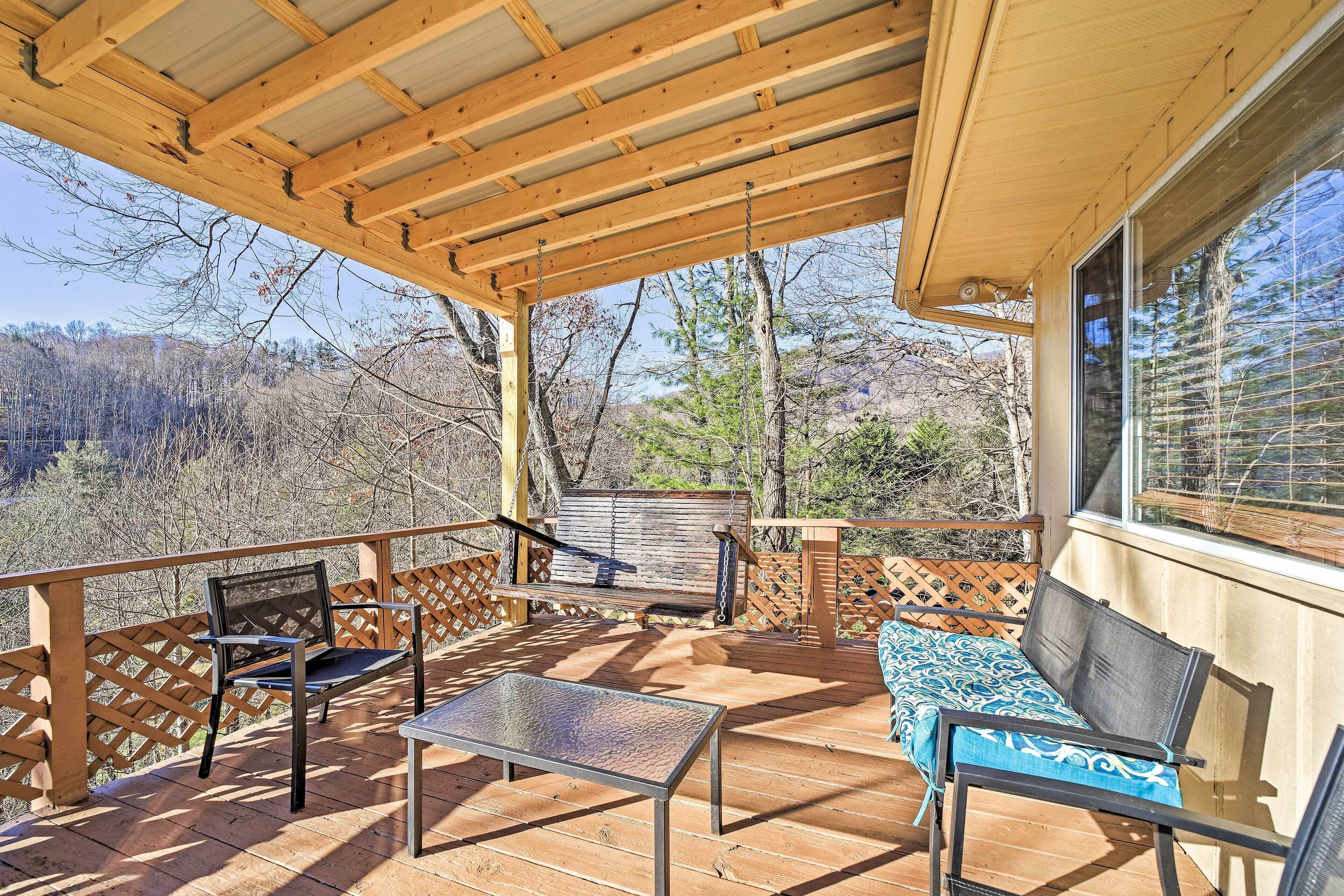 Mountain-view Maggie Valley House w/ Spacious Deck