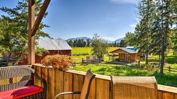 Apartment (2 Bedrooms) | Front of property