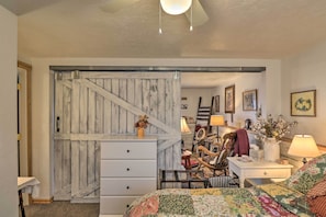 Apartment (1 Bedroom) | Interior