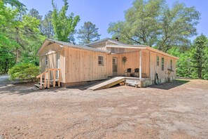 House (1 Bedroom) | Interior