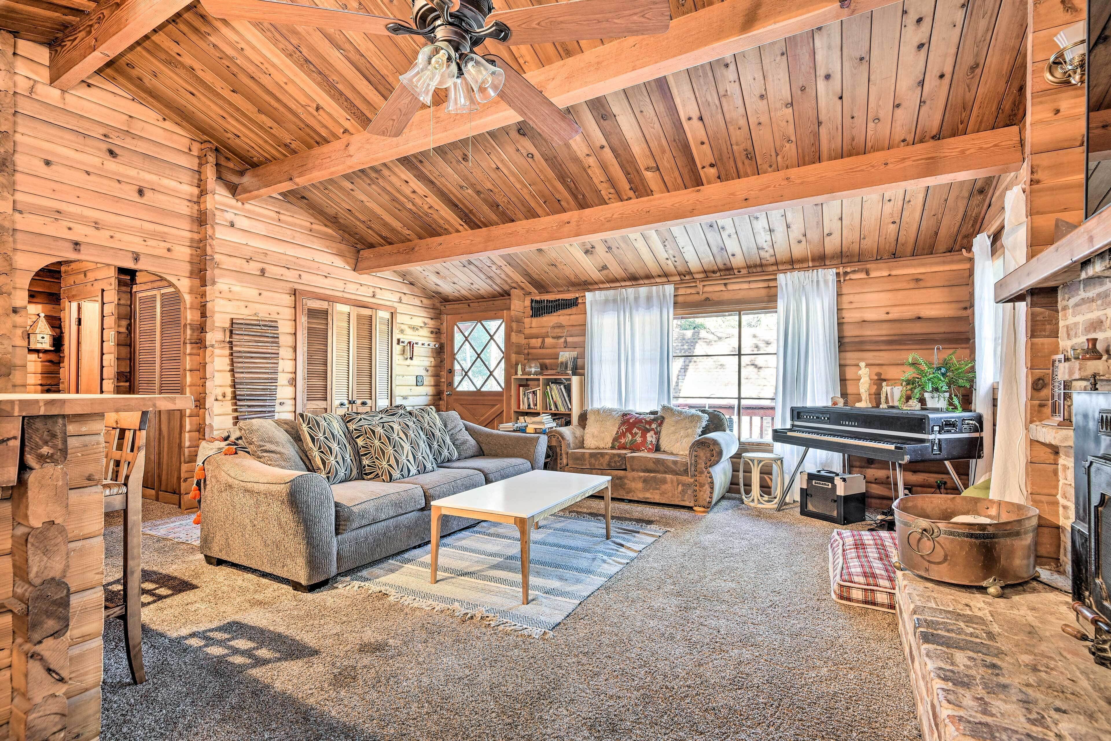 Pine Mountain Club Cabin Near Fern's Lake!