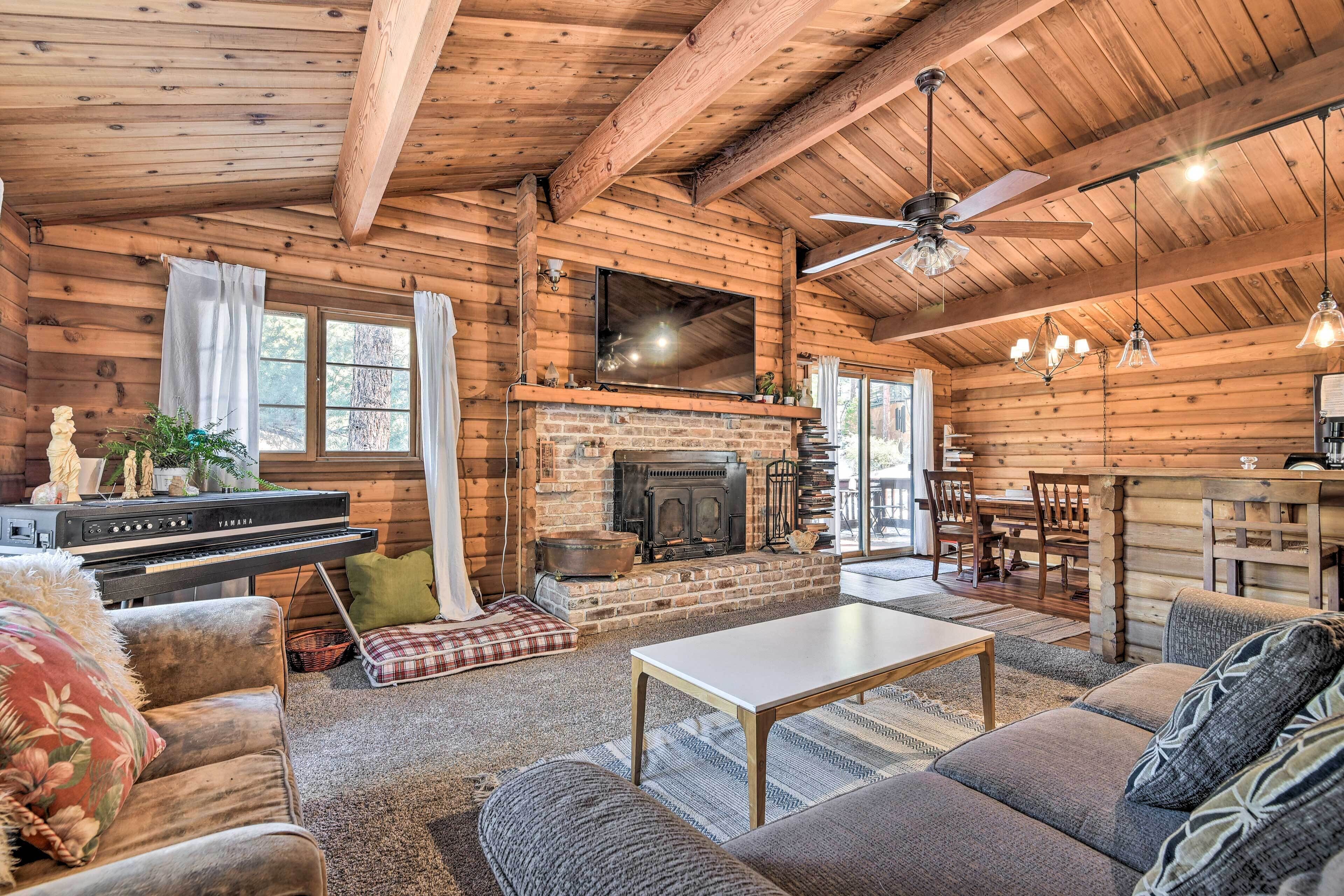 Pine Mountain Club Cabin Near Fern's Lake!