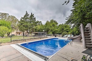 独立别墅 (Multiple Bedrooms) | 住宿内部