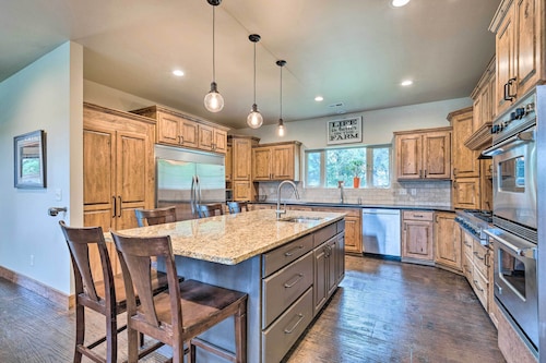 Massive Peck Home w/ Woods & Creek to Explore