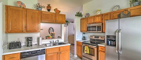 House (3 Bedrooms) | Interior