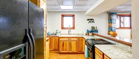 House (2 Bedrooms) | Interior