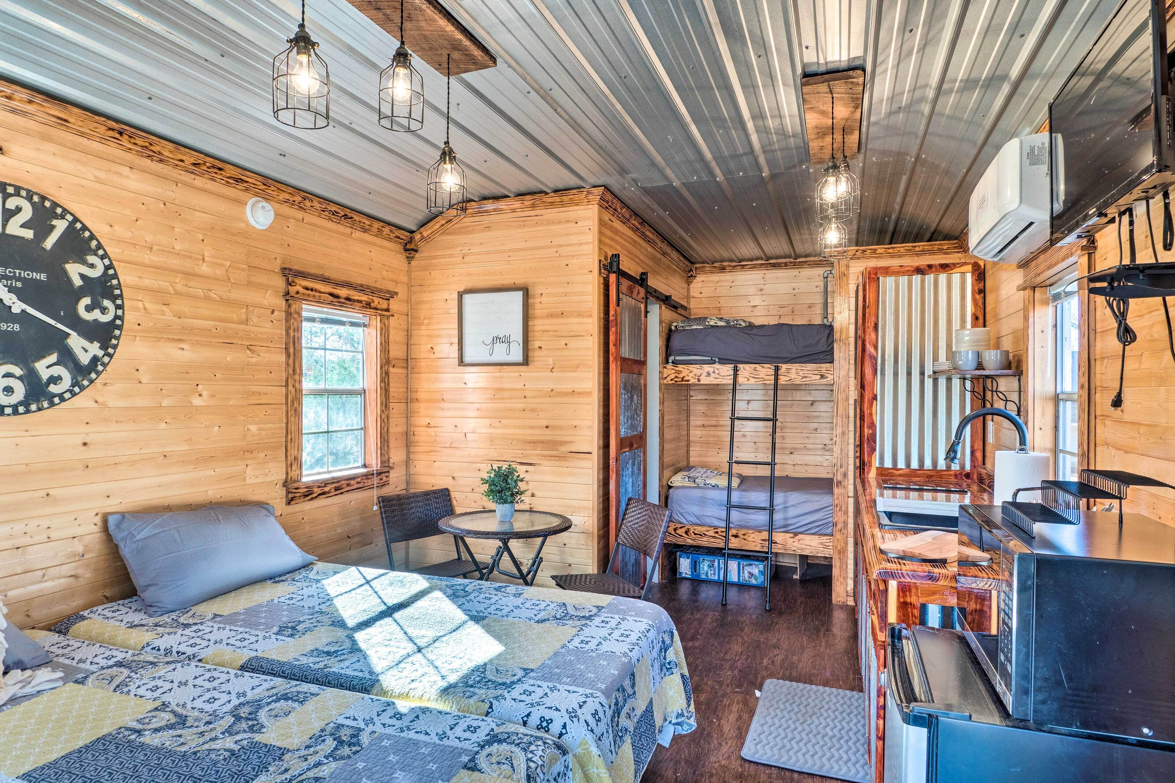 House (0 Bedroom) | Interior
