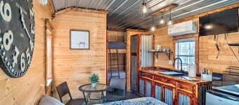 Sunny 'catfish Cabin' w/ Views of Toledo Bend