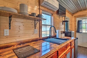 House (0 Bedroom) | Interior