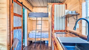 House (0 Bedroom) | Interior