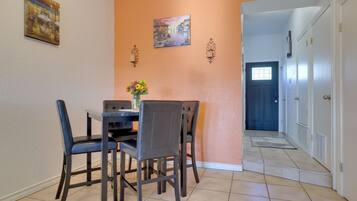 Apartemen (2 Bedrooms) | Interior