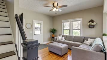 House (4 Bedrooms) | Interior