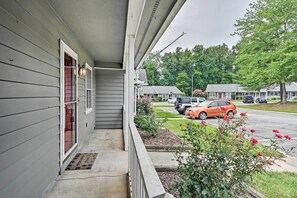 Apartment (2 Bedrooms) | Interior - Lovely High Point Abode ~ 2 Mi to University! (High Point)