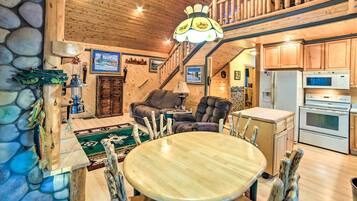 House (1 Bedroom) | Interior