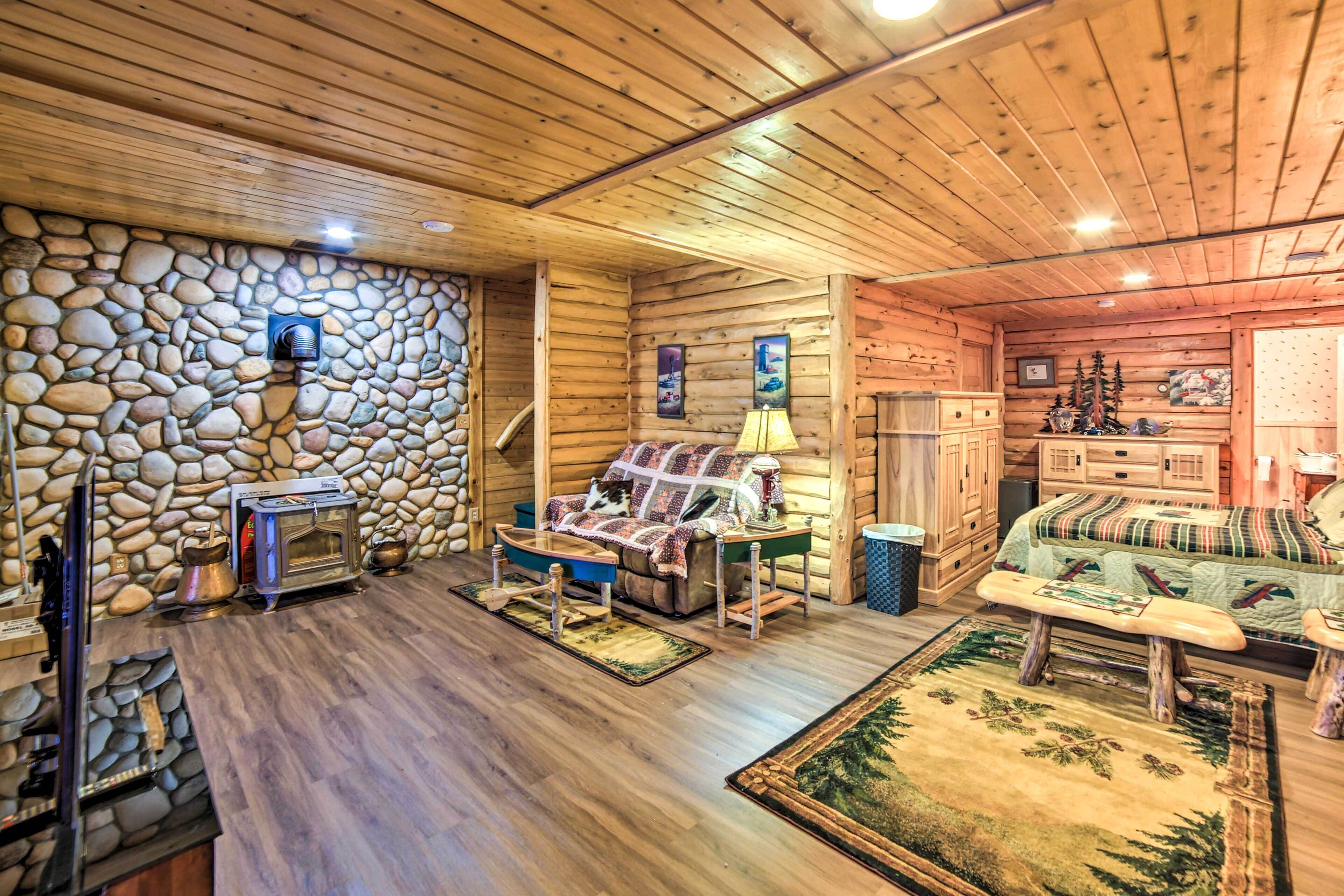 House (1 Bedroom) | Interior