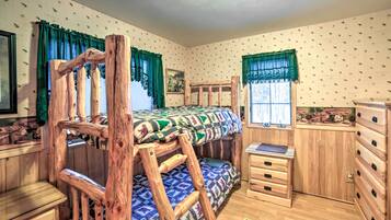 House (1 Bedroom) | Interior